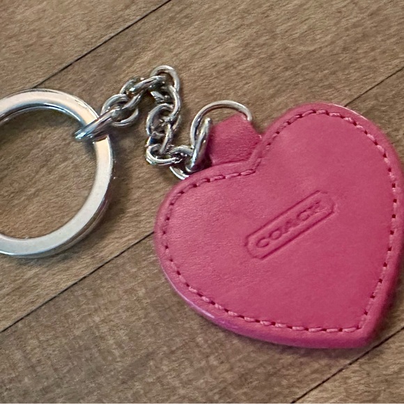 Coach Hot Pink Leather Heart Keychain Fob Bag Charm - Picture 6 of 6